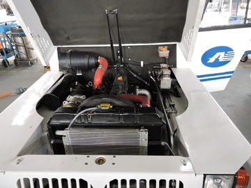 China Trator diesel de um reboque de 4130 quilogramas, padrão do Euro 4 do equipamento do reboque dos aviões fornecedor