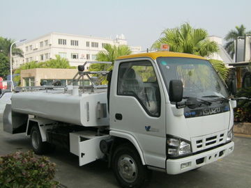China Chassi branco do caminhão JMC da água potável do aeródromo para B727/B737/B747 fornecedor
